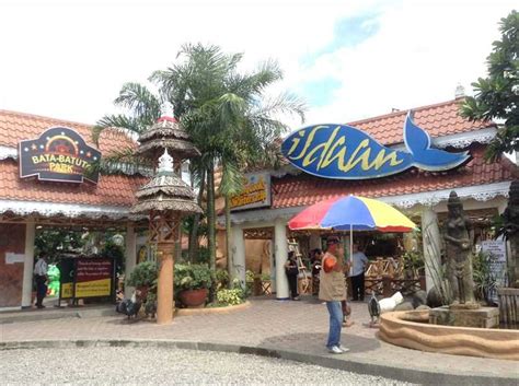 Isdaan Floating Restaurant Calauan Calauan Laguna Filipino