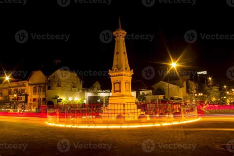 scenic view in the night at Yogyakarta monument Tugu Yogyakarta photo ...