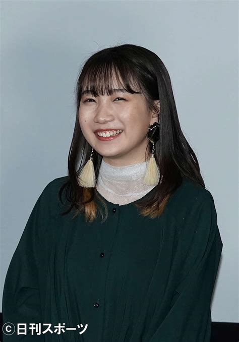 療養中のyoasobiボーカルikura「今は回復して元気になってきております」経過報告 芸能写真ニュース 日刊スポーツ