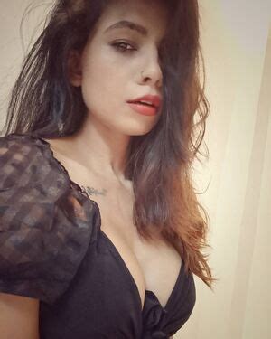 Annie Sharma Bossgirlanniee Nude Leaks Onlyfans Fapello Page