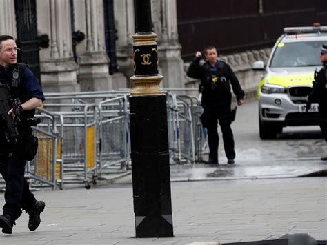 Atentado En Londres Atentado De Londres La Policía Detiene A Ocho