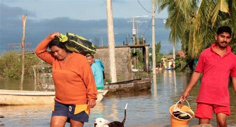 Norma Se Convierte En Huracán En Su Avance Hacia Baja California