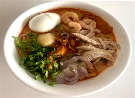 How to Make Nyonya Curry Laksa in 40 Minutes - Tan's Family Food Corner