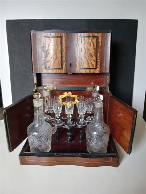 Volledige Drankkelder Napoleon III Glas Kristal Mahonie Sycamore