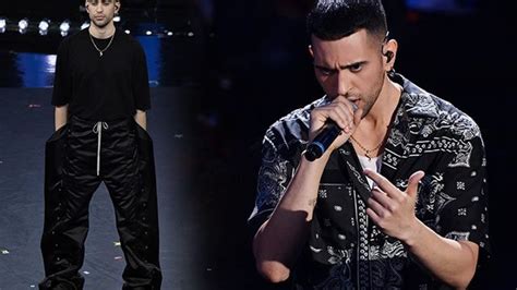 Mahmood Vince Sanremo 2019 Con I Pantaloni Enormi E Le Camicie Trendy