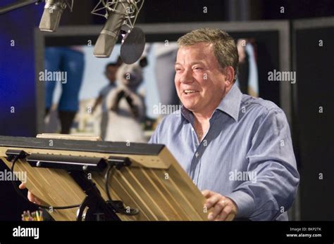 Filming O S Over The Hedge William Shatner Hedg F Stock