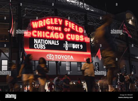 Wrigley Field Chicago Stock Photo - Alamy