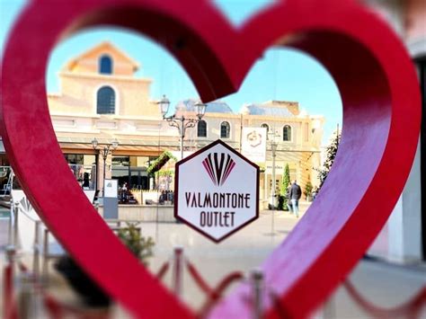 Valmontone Outlet 2018 Da Record Con 7 5 Milioni Di Visitatori