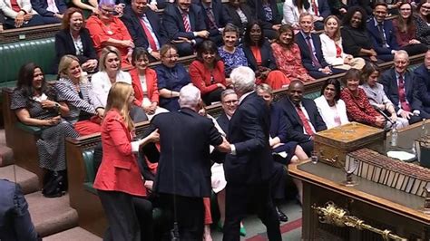 Speaker Moment Sir Lindsay Hoyle Gets Dragged Into Position As New