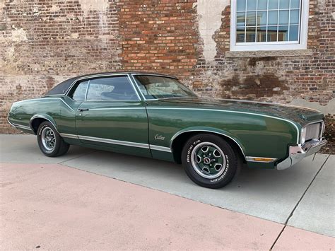 1970 Oldsmobile Cutlass Supreme Golden Arrow Classics Llc