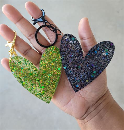 Glitter Heart Resin Keychain - Etsy