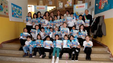 Concorso Conad Scrittori Di Classe Vince La G Della Scuola Primaria