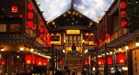 YX Mini Hot Pot Eastwood Hot Pot Ramen Restaurant Restaurant Exterior