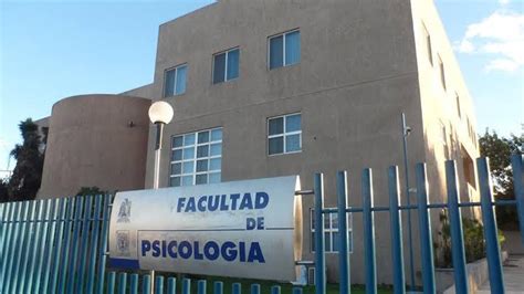 Licenciatura en Psicología dirigida en 3 áreas clínica educativa y