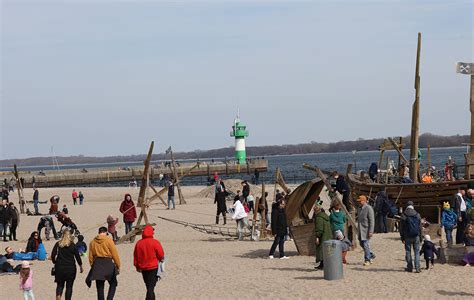 Ostsee Wildes Treiben Am Strand Sorgt F R Aufsehen Das H Tte Ich