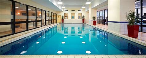 Ottawa Hotel with Indoor Pool | Ottawa Marriott Hotel