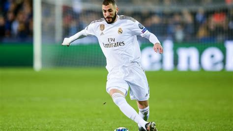 Real Madrid Benzema Devrait Nouveau Prolonger