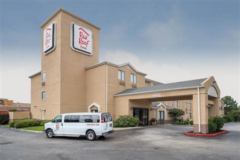 Pet Hotel Houston - The Best Pet Friendly Hotels in Houston, TX from ...