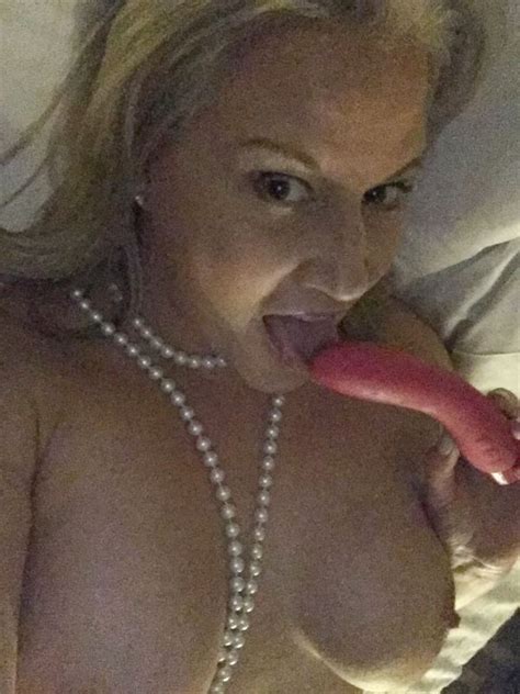 Wwe Diva Sunny Nude Cumception