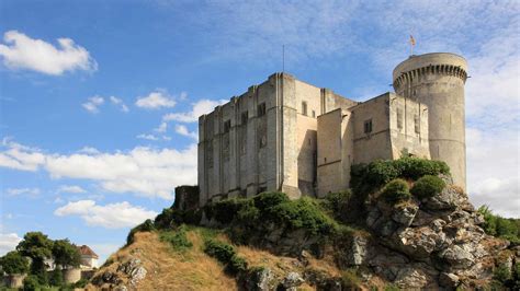 Medieval Experience The Castles And Abbeys Of Calvados