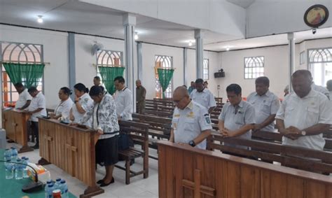 Rapat Perdana Panitia Sidang Sinode Gki Ke Xix Tahun Di Tanah