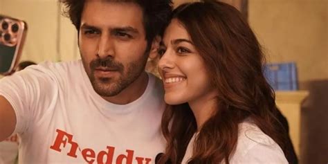 Alaya F Flaunts Her Toned Mid Riff In A Sexy Bikini Check Out Pics