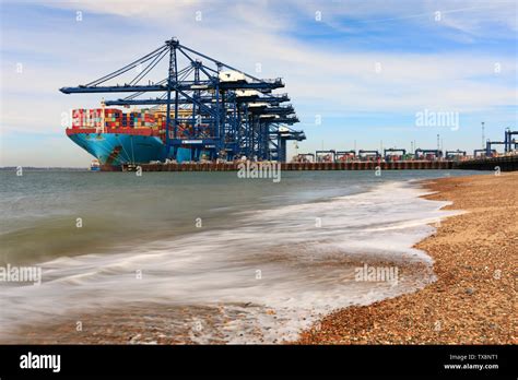 The Port of Felixstowe Stock Photo - Alamy