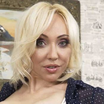 Hot Doll Iris Babe Page Watch This Pornstar On FreeOnes