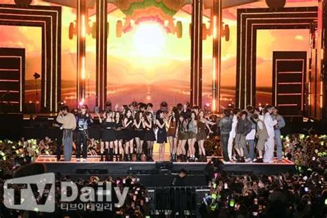 Video 2023 Yeongdongdaero KPOP Concert Chorus Aespa NCT DREAM