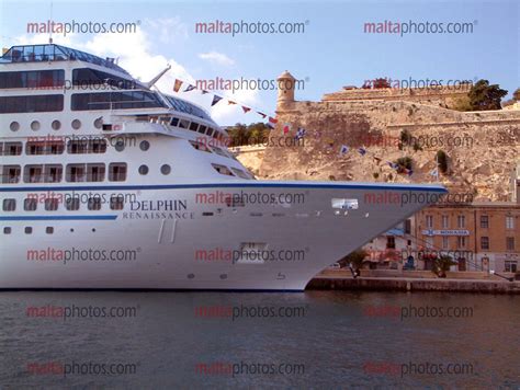 Cruiseliners Malta Grand Harbour - Malta Photos