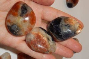 Iolite Sunstone Meaning Properties And Benefits