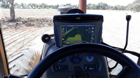 Valtra Bh I Plantando Piloto Automatico Youtube