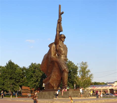 The most impressive Soviet war memorials outside Russia - Russia Beyond