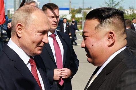 プーチン大統領、首脳会談で金正恩総書記にロケット発射センターを視察させる｜arab News