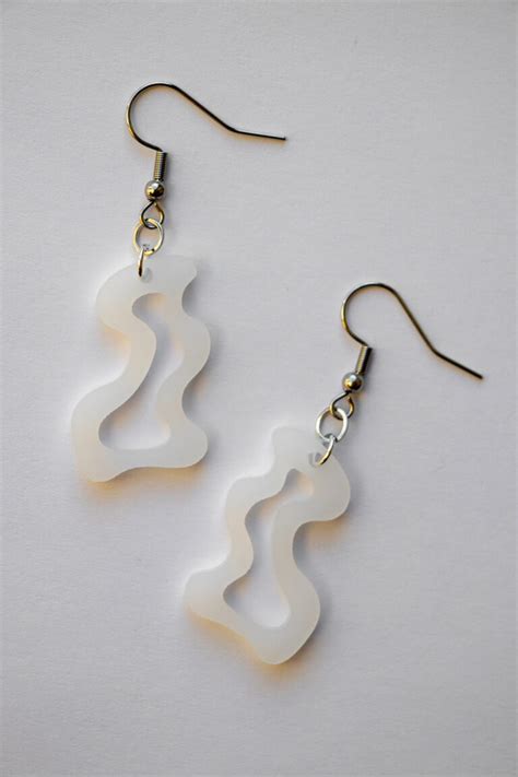 Boucles D Oreilles Luz Plusieurs Coloris Heliboo Site De Vente En