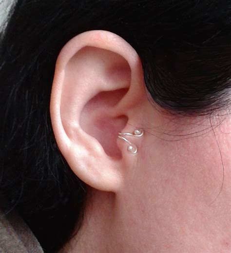 Fake Tragus Piercing Earring In Sterling Silver