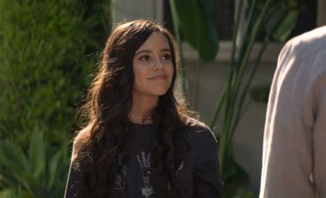 Netflix ¿jenna Ortega Vuelve A You 4