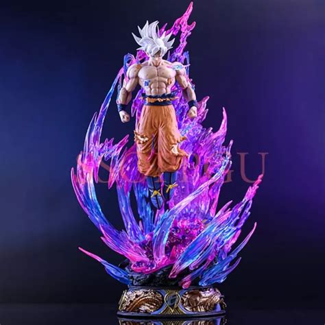 Statue Dragon Ball Son Goku Ultra Instinct Avec Socle Pvc Cm