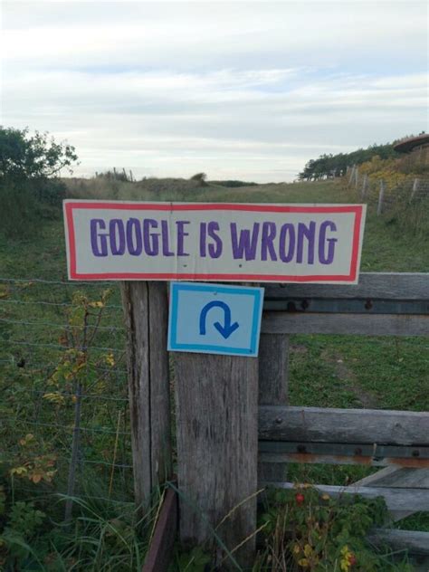 30 Of The Funniest And Most Memorable Signs From The Absurd Sign