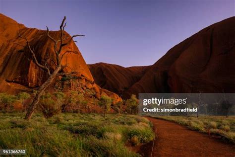 Uluru Night Sky Photos and Premium High Res Pictures - Getty Images