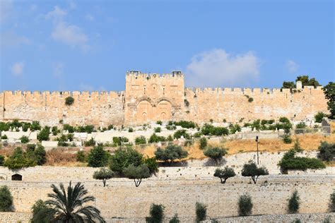 Leonardo Jerusalem | My Epic Tours