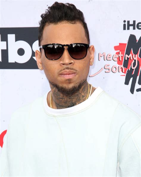 Chris Brown Reveals His Newborn Son's Name & Shares First Photo - Perez