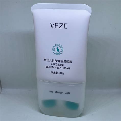 Крем для шеи и зоны декольте с массажным роликом - купить с доставкой ...