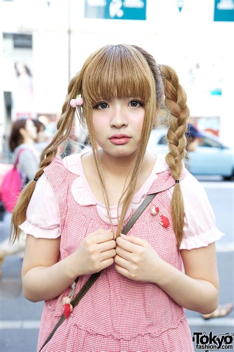 19 Year Old Japanese Girl W Nile Perch Dress In Tokyo Fashion