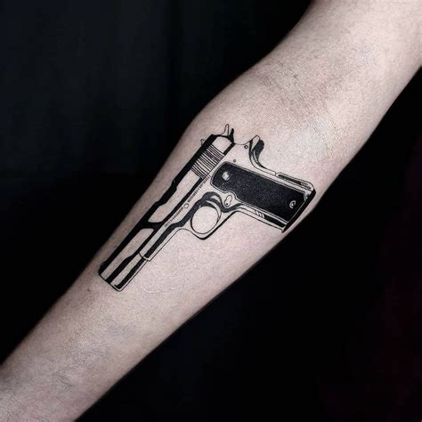 Tatuajes De Pistolas Intimidantes Los Mejores Tatuajes