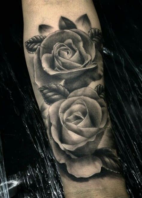 Black And Gray Roses Tattoo Cool Tattoos Rose Tattoos Special Tattoos