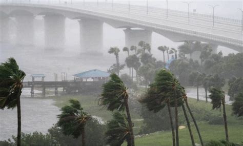 Ian Se Degrada A Tormenta Tropical Tras Tocar Tierra En Florida