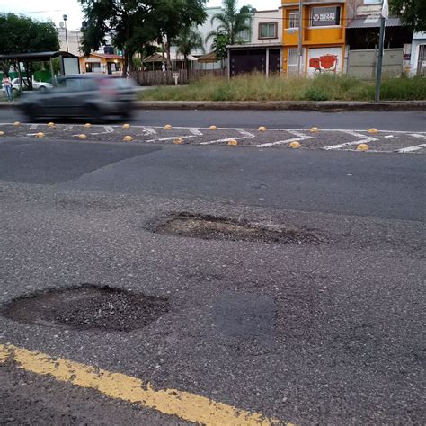 Causan Baches En Libramiento Norte Da Os En Veh Culos