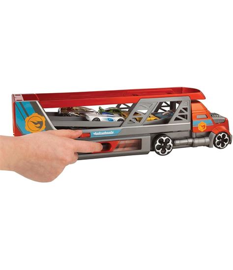 Hot Wheels vystreľujúci kamión autíčka