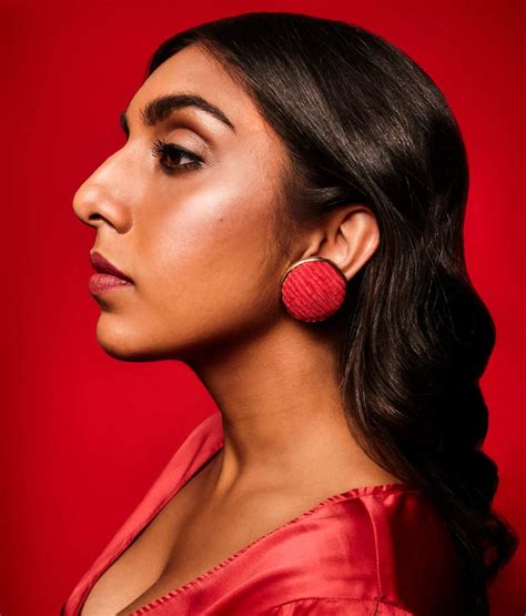 Why Every Woman Should Read Rupi Kaur Annmarie Diaries